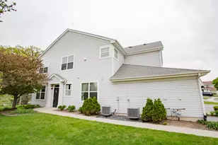 1208 Waverly Dr, Volo, IL 60020 - Photo 1