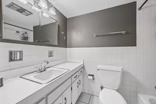 1139 Leavitt Ave, Flossmoor, IL 60422 - Photo 19