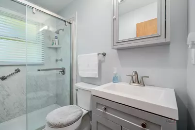 1407 Washington Street, Lake in the Hills, IL 60156 - Photo 19