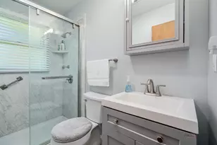 1407 Washington St, Lake in the Hills, IL 60156 - Photo 19