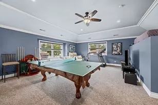 130 S Elm Tree Ln, Elmhurst, IL 60126 - Photo 15