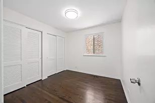 1615 W Greenleaf Ave, Chicago, IL 60626 - Photo 17