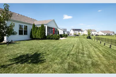 743 Juniper Street, Oswego, IL 60543 - Photo 13