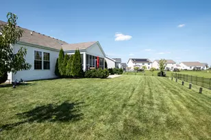 743 Juniper St, Oswego, IL 60543 - Photo 13