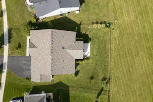 743 Juniper St, Oswego, IL 60543 - Photo 5