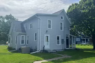 209 N School St, Atkinson, IL 61235 - Photo 7