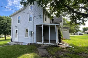 209 N School St, Atkinson, IL 61235 - Photo 9