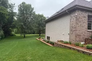 7310 Lone Cedar Trail, South Beloit, IL 61080 - Photo 7
