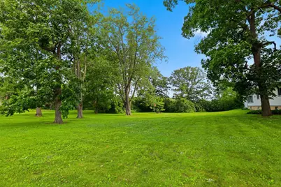 3S103 S Raddant Road, Batavia, IL 60510 - Photo 7