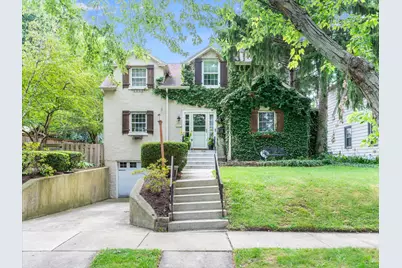 45 S Julian Street, Naperville, IL 60540 - Photo 1