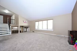 1413 N Burning Bush Ln, Mount Prospect, IL 60056 - Photo 5