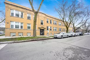3602 N Oakley Ave, Chicago, IL 60618 - Photo 1