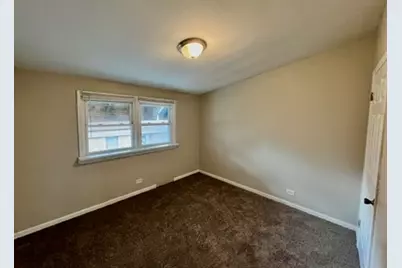 606 E 164th Place, South Holland, IL 60473 - Photo 11