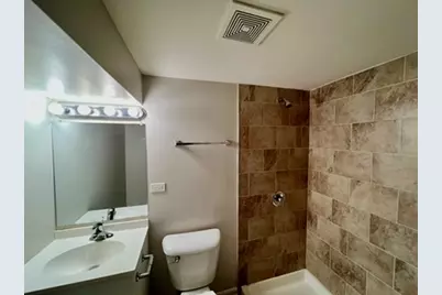 606 E 164th Place, South Holland, IL 60473 - Photo 7