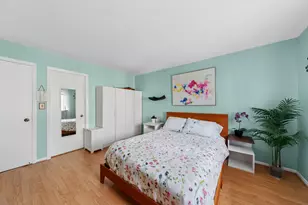 111 W Brandon Ct, Palatine, IL 60067 - Photo 15