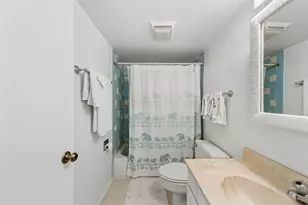 111 W Brandon Ct, Palatine, IL 60067 - Photo 13