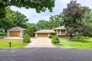 13600 S Longview Dr, Homer Glen, IL 60491 - Photo 43