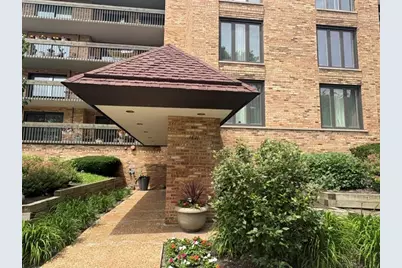 1621 Mission Hills Road #N201, Northbrook, IL 60062 - Photo 3