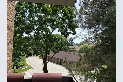 1621 Mission Hills Road #N201, Northbrook, IL 60062 - Photo 5