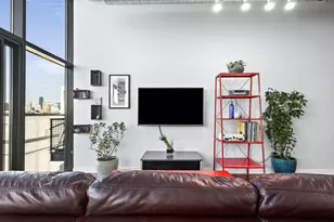 1224 W Van Buren Ave, Chicago, IL 60607 - Photo 5
