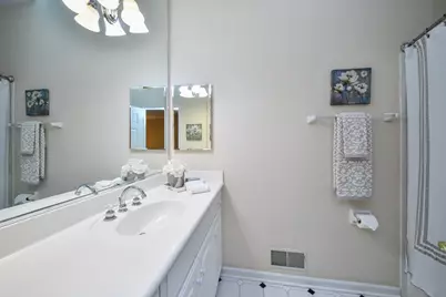 26W039 Marion Avenue, Wheaton, IL 60187 - Photo 25