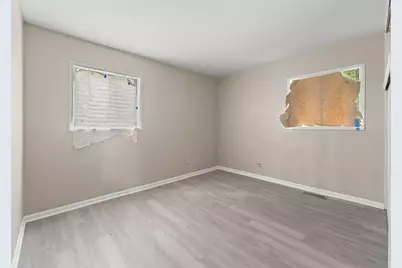 172 W 158th Street, Harvey, IL 60426 - Photo 11