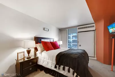 300 N State Street #3908, Chicago, IL 60654 - Photo 11