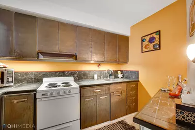 300 N State Street #3908, Chicago, IL 60654 - Photo 9