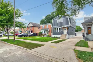 10528 S Lawndale Ave, Chicago, IL 60655 - Photo 1
