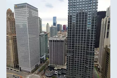 300 N State Street #3911, Chicago, IL 60654 - Photo 9