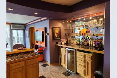 300 N State Street #3911, Chicago, IL 60654 - Photo 3