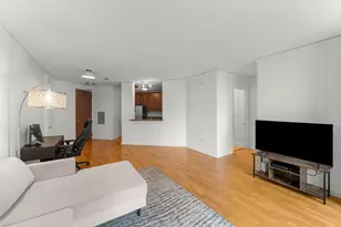 420 E Waterside Dr, Chicago, IL 60601 - Photo 5