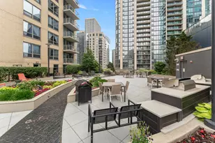 420 E Waterside Dr, Chicago, IL 60601 - Photo 21