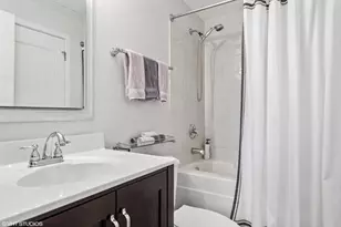 208 W Washington St, Chicago, IL 60606 - Photo 7