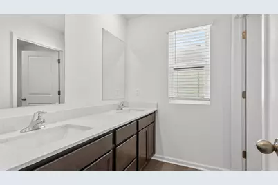 2017 Winterberry Trail, Wonder Lake, IL 60097 - Photo 17