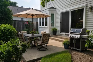 121 Hampton Ave, Westmont, IL 60559 - Photo 35