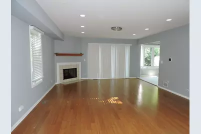 121 Hampton Avenue, Westmont, IL 60559 - Photo 3