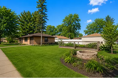3749 Kemman Avenue, Brookfield, IL 60513 - Photo 11