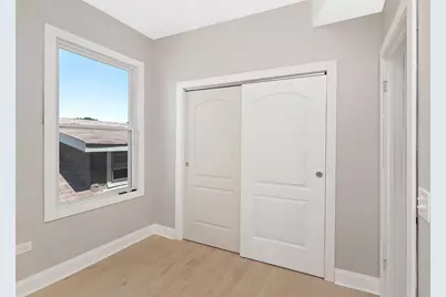 1323 Gunderson Avenue, Berwyn, IL 60402 - Photo 17