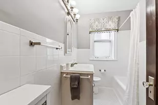 1219 Hull Terrace, Evanston, IL 60202 - Photo 13