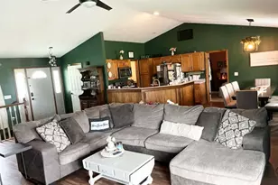 19 Gregg Ln, Harrisburg, IL 62946 - Photo 5