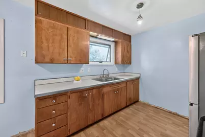 207 River Drive, Dekalb, IL 60115 - Photo 9