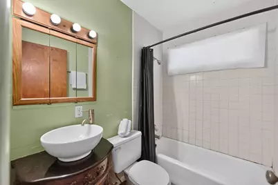 207 River Drive, Dekalb, IL 60115 - Photo 3