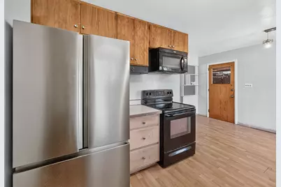 207 River Drive, Dekalb, IL 60115 - Photo 11