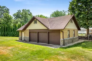 2407 W Galena Ave, Freeport, IL 61032 - Photo 119