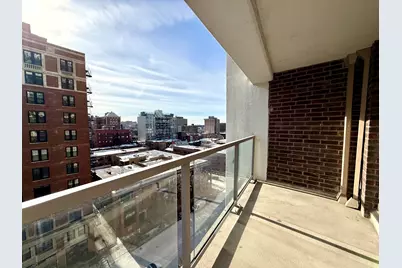 420 W Belmont Avenue #8E, Chicago, IL 60657 - Photo 11