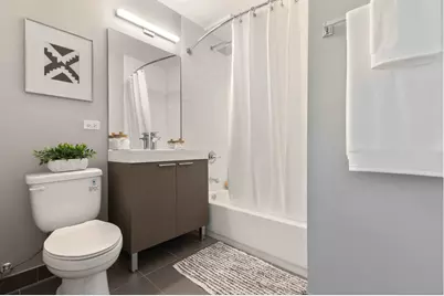 420 W Belmont Avenue #4B, Chicago, IL 60657 - Photo 7