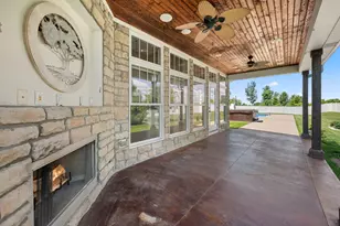 657 Brighton Way, Sycamore, IL 60178 - Photo 39