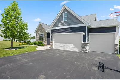 657 Brighton Way, Sycamore, IL 60178 - Photo 7