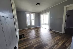 902 Madison St, Streator, IL 61364 - Photo 7